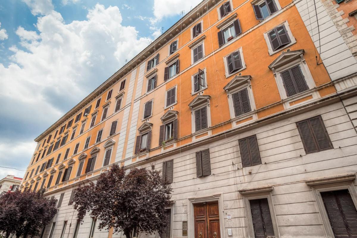 Femasuites Rome Extérieur photo